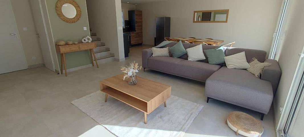 Location de vacances pour 6 personnes, avec jardin et terrasse à Sanilhac-Sagriès - 4