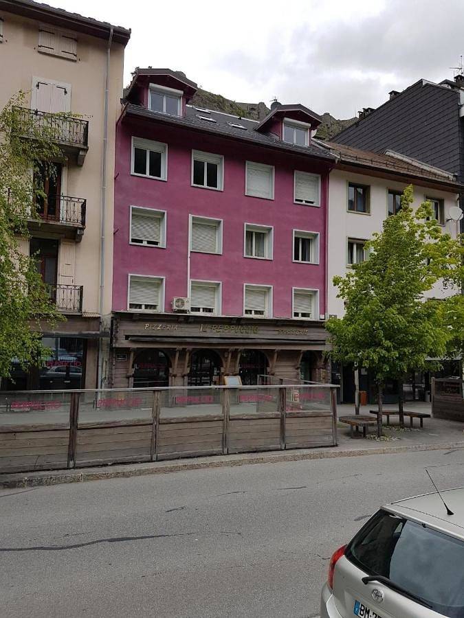 Gîte pour 2 personnes, avec vue, animaux acceptés à Modane - 2