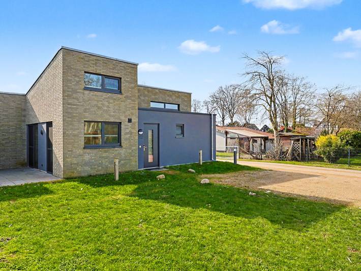 Ferienhaus für 6 Personen, mit Kinderpool und Terrasse sowie Sauna