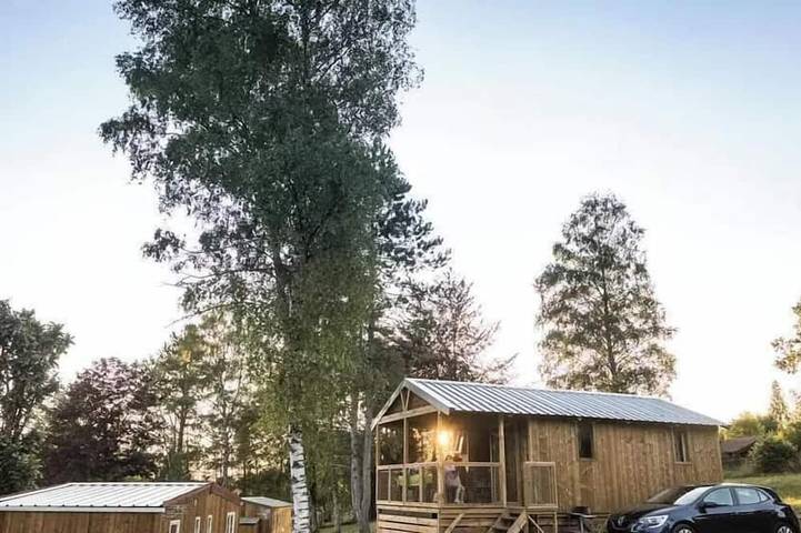 Log cabin for 4 people, with pool - 1