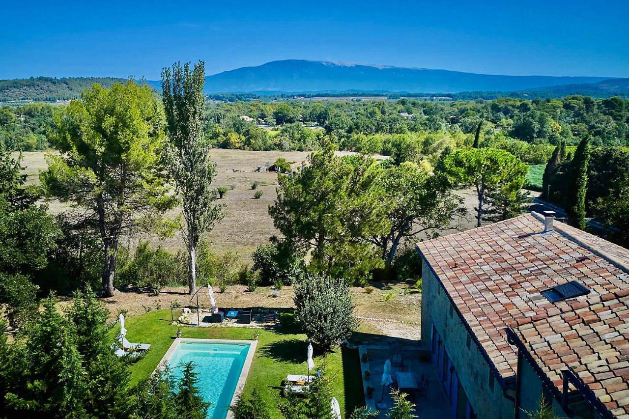 Domaine de La Brave in Pernes-les-Fontaines, Parc naturel régional du Mont-Ventoux