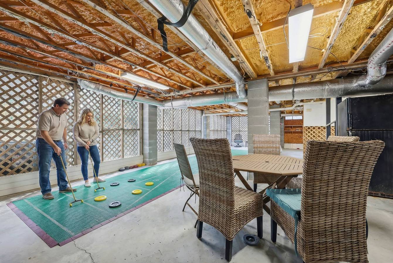 Coastal Luxe Retreat - Heated Pool - Games - Games in Coligny Beach, Shipyard Plantation