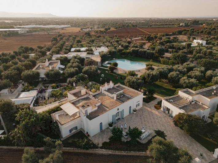 Casas rurais para 2 pessoas, com jacuzzi e piscina e ainda jardim, com animais de estimação em Fasano