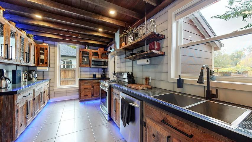 Vacation rental for 6 people, with hot tub in Fort Collins