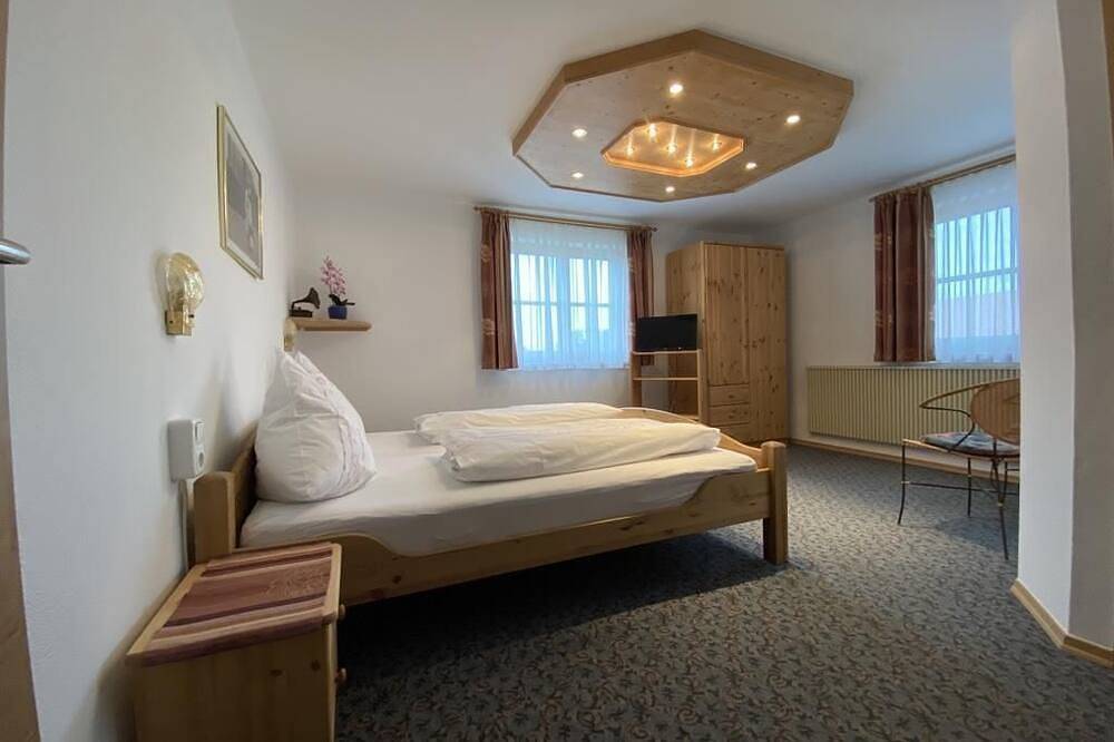 Geheel appartement, Apartment 2 / 1st floor / D 'Middle - Haus Steinacher in Hopferau, Zwaben (Bayern)