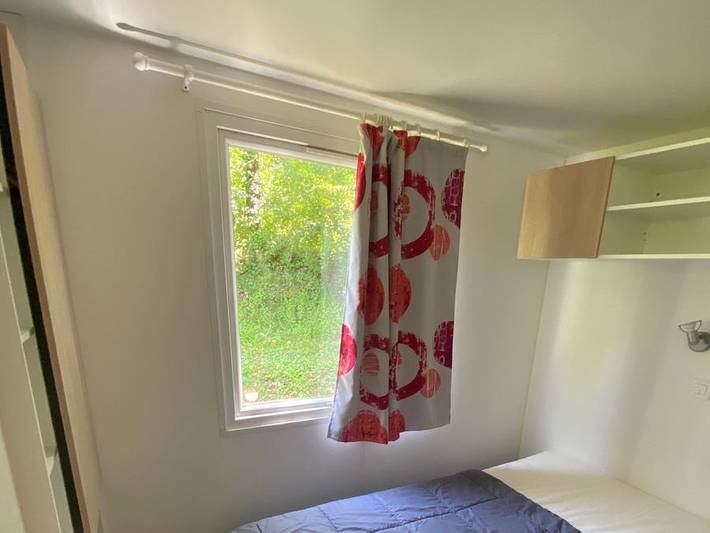 Camping le Trel - Mobilheim 6 personen - Mobilheim 3 Zimmer - nicht überdachte Terrasse in Saint-Pompont, Périgord Noir