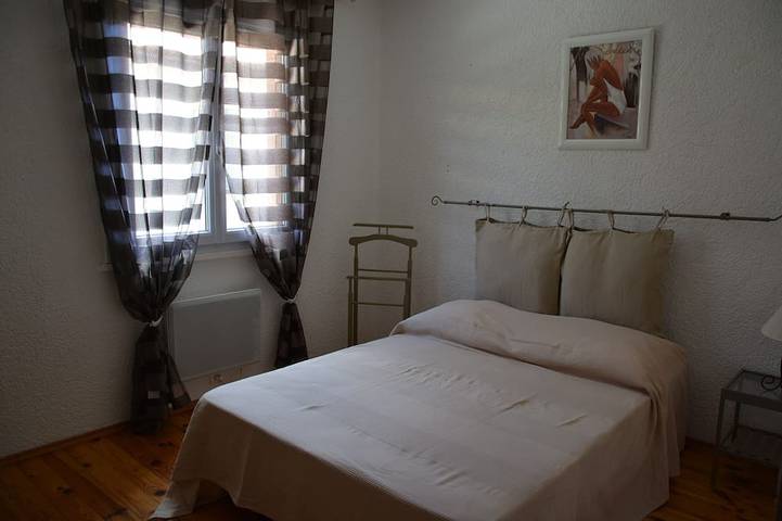 Location de vacances pour 6 personnes, avec terrasse à Bédarrides - 4