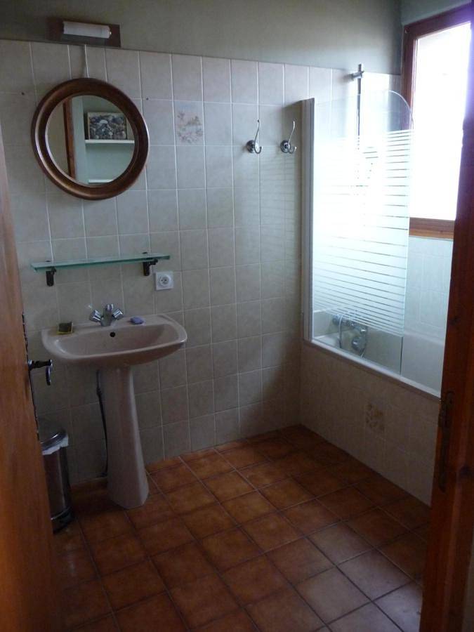 Chambre indépendante deux personnes au bord de la Blanche in Selonnet, Alpes-de-Haute-Provence