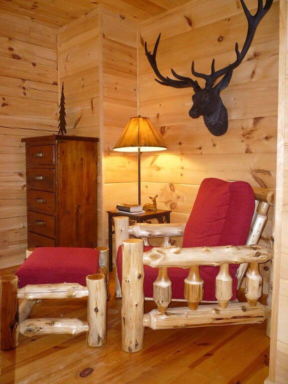 3 Ebenen, atemberaubende Ausblicke, Jaccuzi, Wifi, 2 Hektar, Berggipfel, 15 min-Lake James in McDowell County