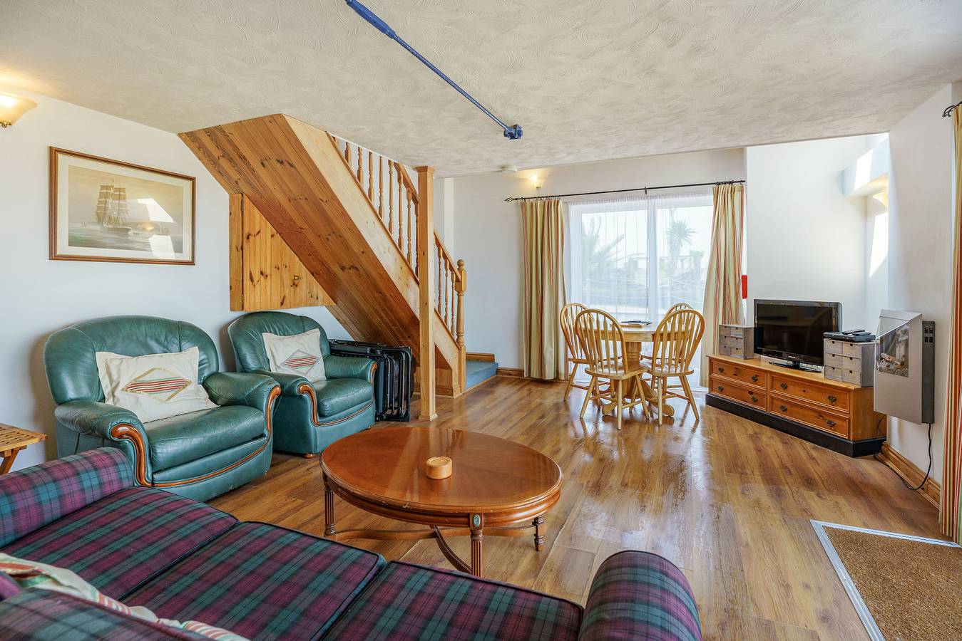 Entire apartment, North West Sea View No. 3 in Norton Green, Isle of Wight