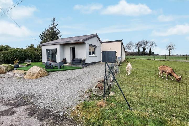 Location de vacances pour 5 personnes, avec jardin à Parigné