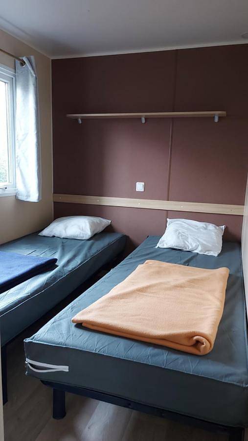 Gîte pour 6 personnes, avec jardin ainsi que terrasse et piscine à Saint-Chéron - 2