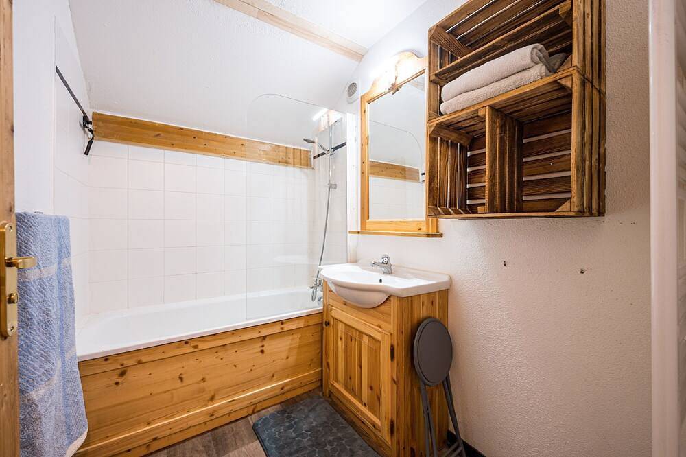 Entire apartment, La Marmotte des Sybelles - Pistes à 50 m in Saint-Jean-d'Arves, Saint-Jean-de-Maurienne region