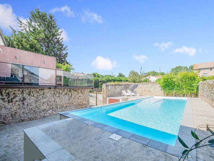 Ferienhaus für 7 Personen, mit Pool und Garten, kinderfreundlich - 1