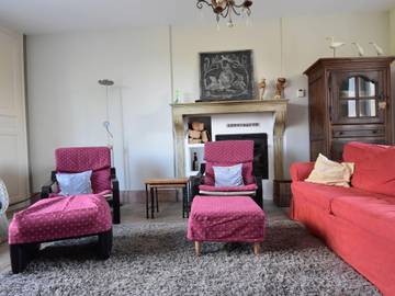 Gîte pour 10 personnes, avec jardin ainsi que sauna et piscine à Channay