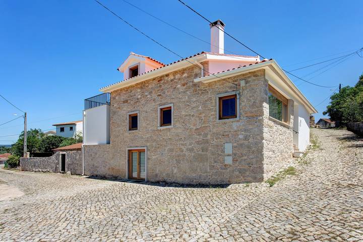 Vakantiehuis voor 10 personen, met Balkon en Tuin in Portugal