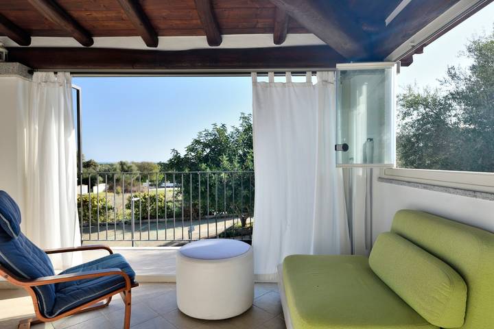 Ferienwohnung "Giorgio Holiday" mit Meerblick, 2 privaten Terrassen und WLAN in Torre di Bari, Bari Sardo