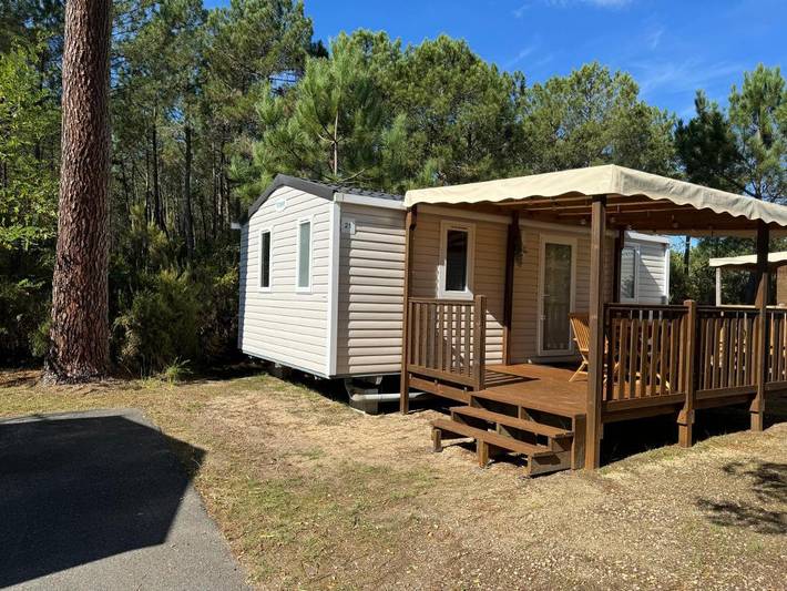Camping pour 6 personnes, avec jardin ainsi que jacuzzi et piscine dans Claouey