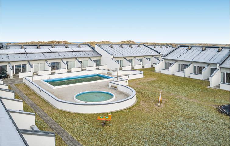 Ferienwohnung für 6 Personen, mit Pool und Terrasse