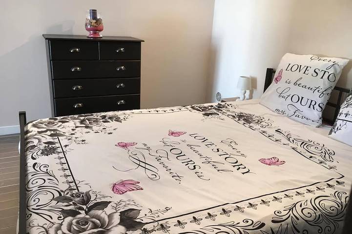 Gîte pour 4 personnes, avec terrasse à Brando - 2