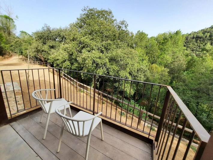 Casa rural para 8 personas, con Balcón y Terraza además de Jardín y Vistas en Cistella - 2