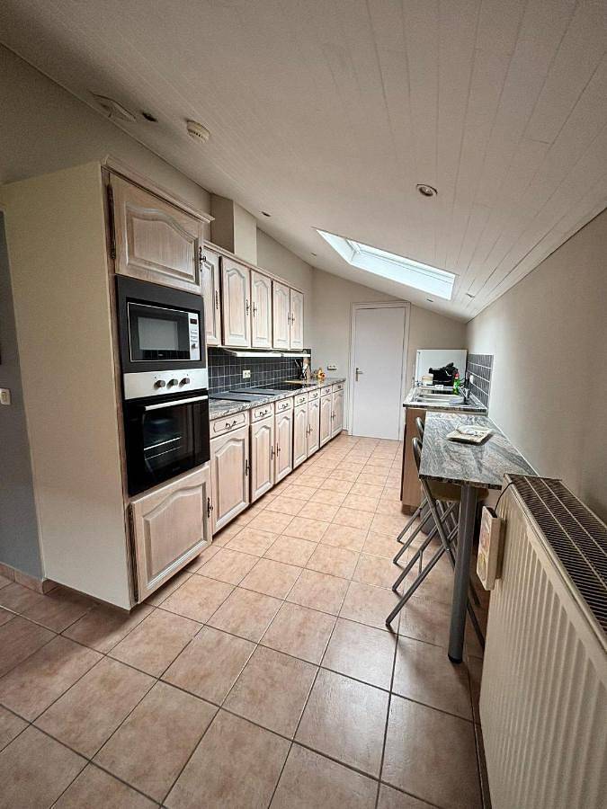 Location de vacances pour 6 personnes, avec terrasse et vue dans Gosselies - 2