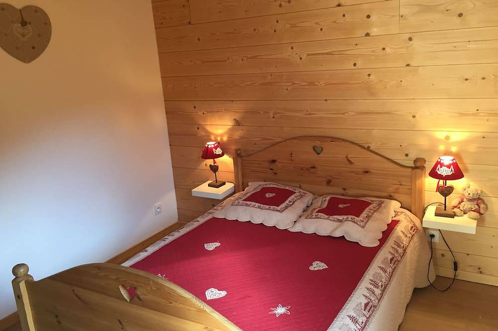Chalet de Jeanne avec Wifi, Jaccuzi & Sauna privatif à 2min des pistes de ski in La Bresse, Parc naturel régional des Ballons des Vosges