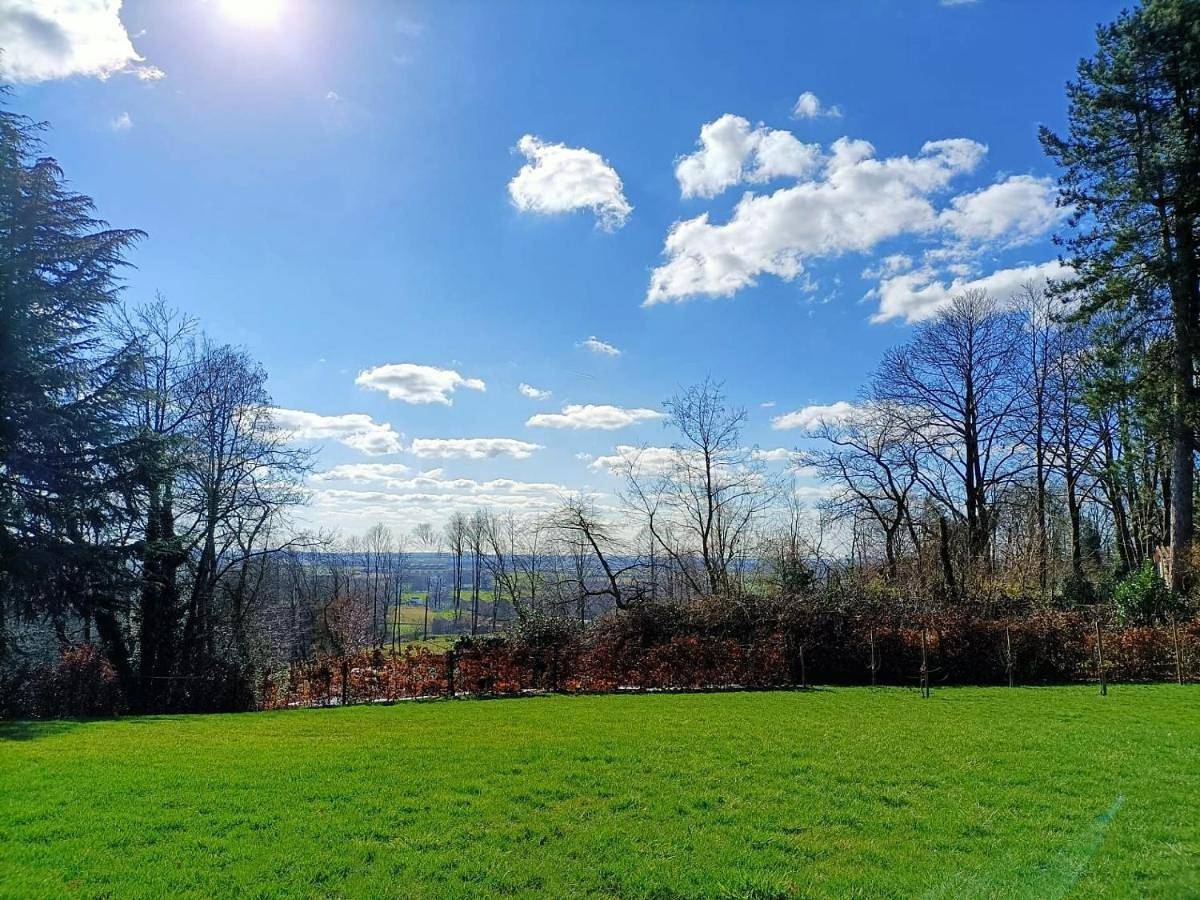 B&B Le Reclus in Mont-de-l'Enclus, Hainaut