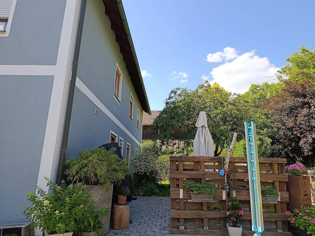 Ganze Wohnung, Ferienwohnung für 4 Personen mit Balkon in Tännesberg, Naturpark Nördlicher Oberpfälzer Wald