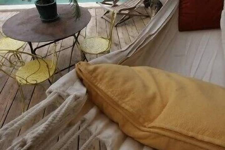 Ganze Wohnung, Laure de Noves: 40m² Haus mit Terrasse am Pool in Noves, Arles und Umgebung