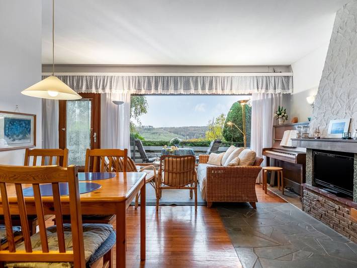 Ferienhaus für 4 Personen, mit Terrasse und Garten sowie Seeblick in Sundern - 2