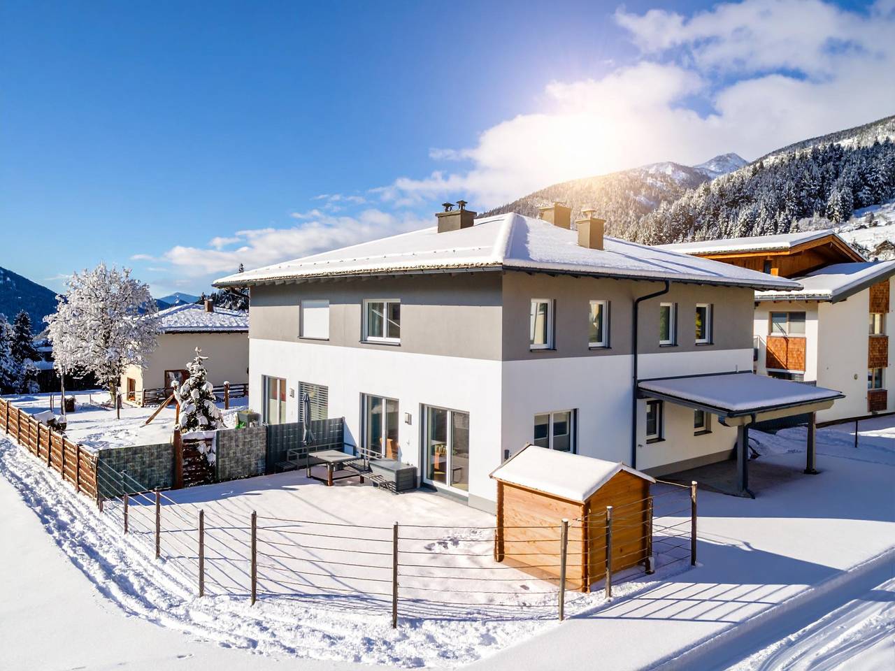 Modernes Ferienhaus mit Garten bei Kaprun in Hohe Tauern, Niedernsill