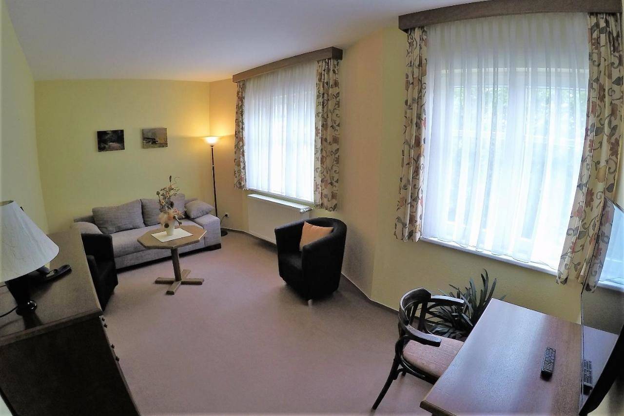 Hotel Drei Kronen in Frauenwald, Rennsteig