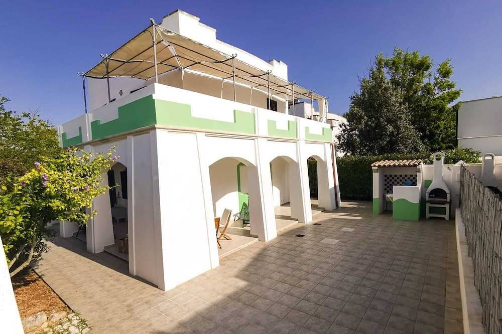 Villa per 5 Persone in Spiaggia di Pescoluse, Salve
