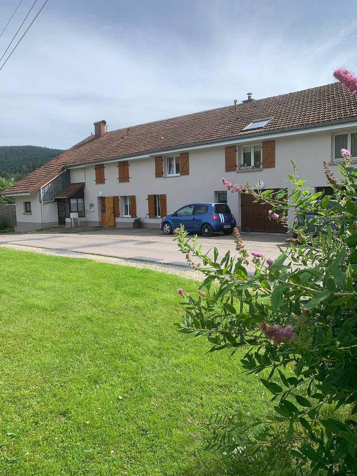 Gîte du Petrou con vista montagna, giardino privato e Wi-Fi in Liézey, Parco naturale regionale dei Ballons des Vosges