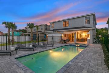 Vacation Rental for 14 Guests in Reunion (FL), Celebration, Picture 4