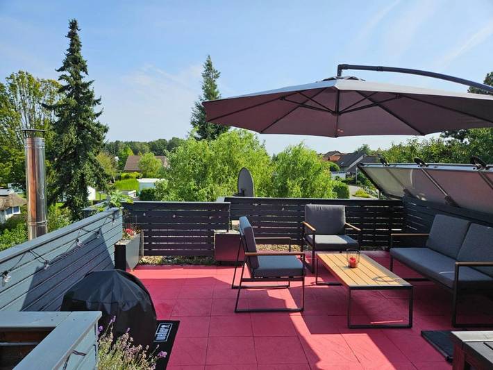 Ferienwohnung für 4 Personen, mit Balkon und Terrasse sowie Sauna und Ausblick
