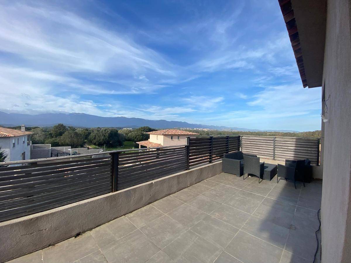 Double Room with Private Bathroom in Porto-Vecchio, Arrondissement de Sartène