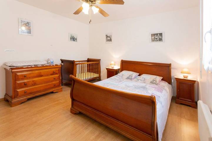 Gîte pour 4 personnes, avec Terrasse et Jardin