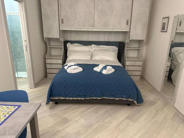 Location de vacances pour 4 personnes, avec terrasse à San Leone - 2