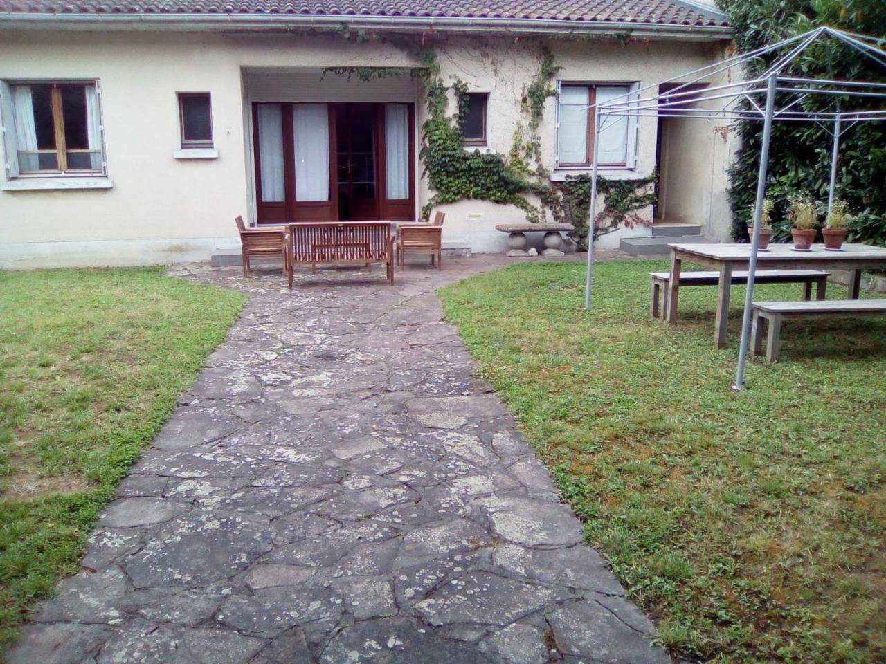 Triple Room with Garden View in Mirande, Gers