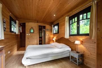 Camping für 4 Personen in Bar-sur-Aube, Aube, Bild 1