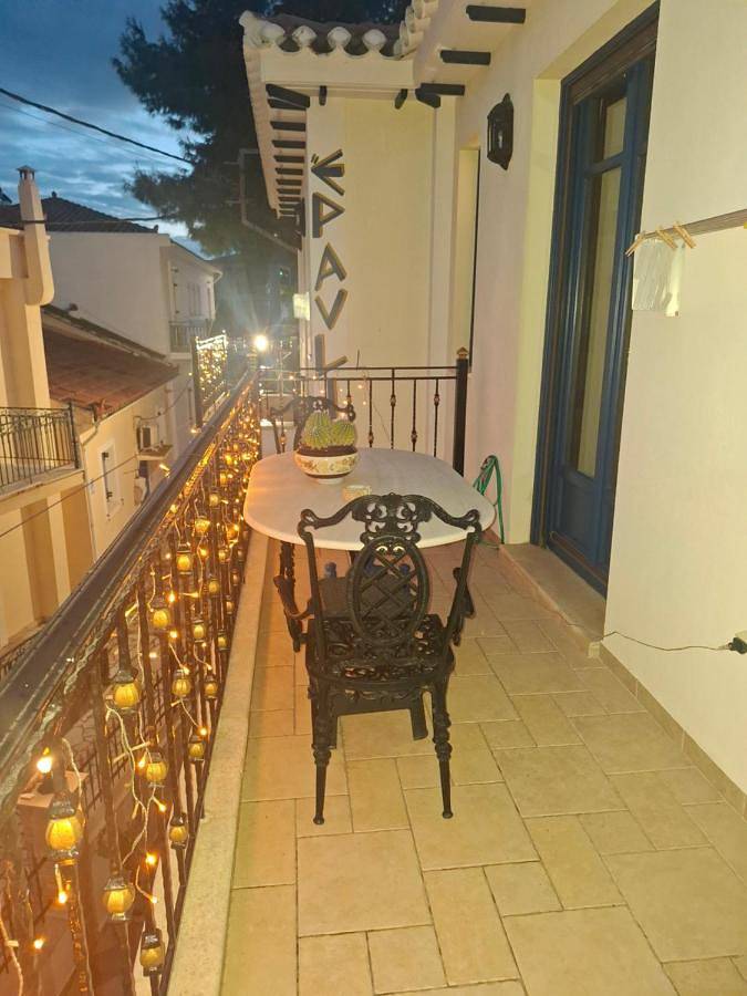 Gîte pour 2 personnes, avec vue et jardin à Galaxidi - 3