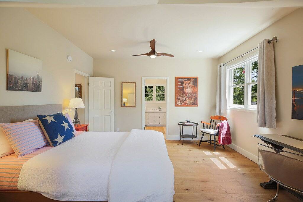 Charmantes Bauernhaus Downtown St. Helena! in Napa Valley