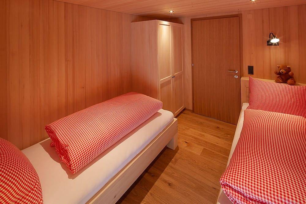 Ganze Wohnung, Appartement 3 - Alpin Aparts in Mellau, Bregenzerwald