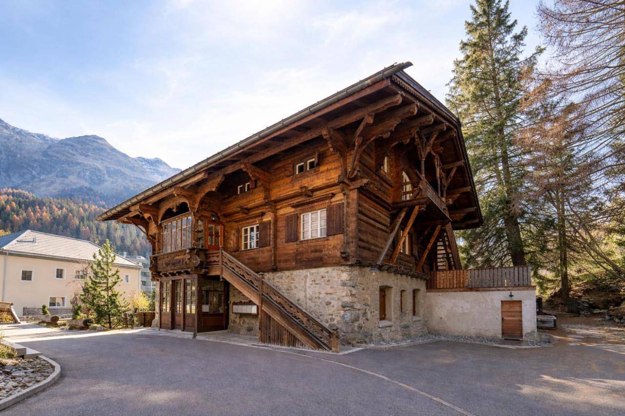 Ganze Wohnung, Three-Bedroom Apartment with Lake View in St. Moritz 3 Bad, St. Moritz