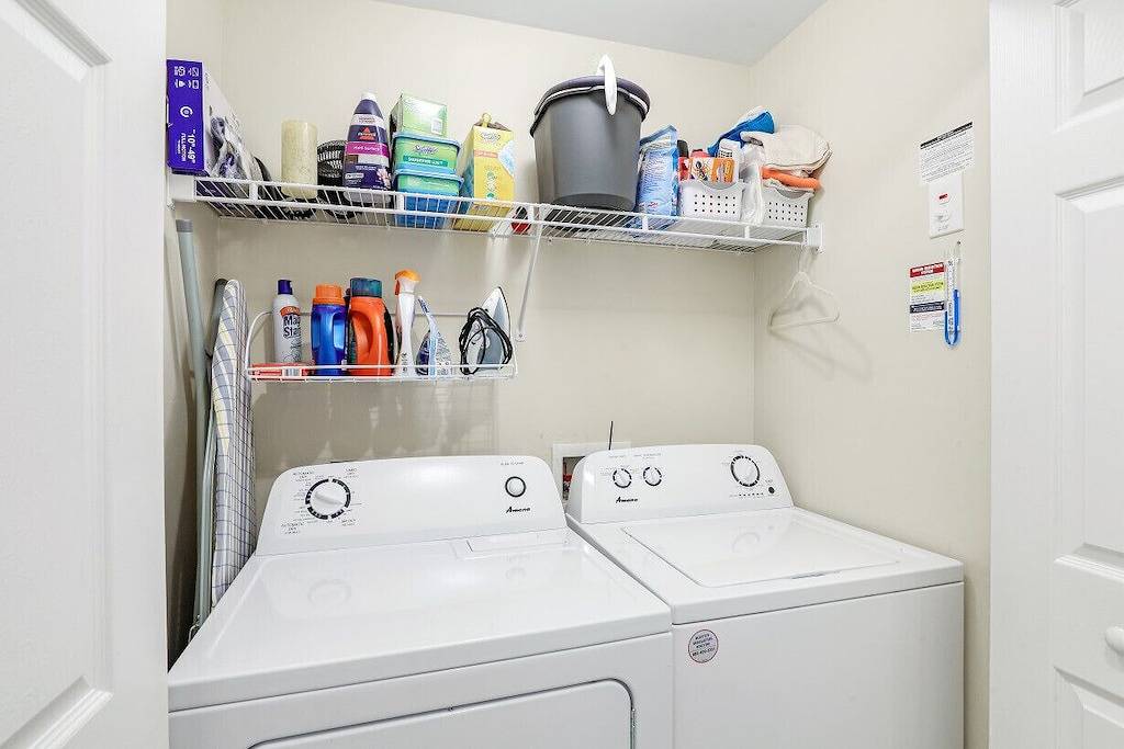 Ganze Wohnung, First-Floor Carriage House at Colonial Cc, Renovated Golf Course with Lake View in Fort Myers, Southwest Florida