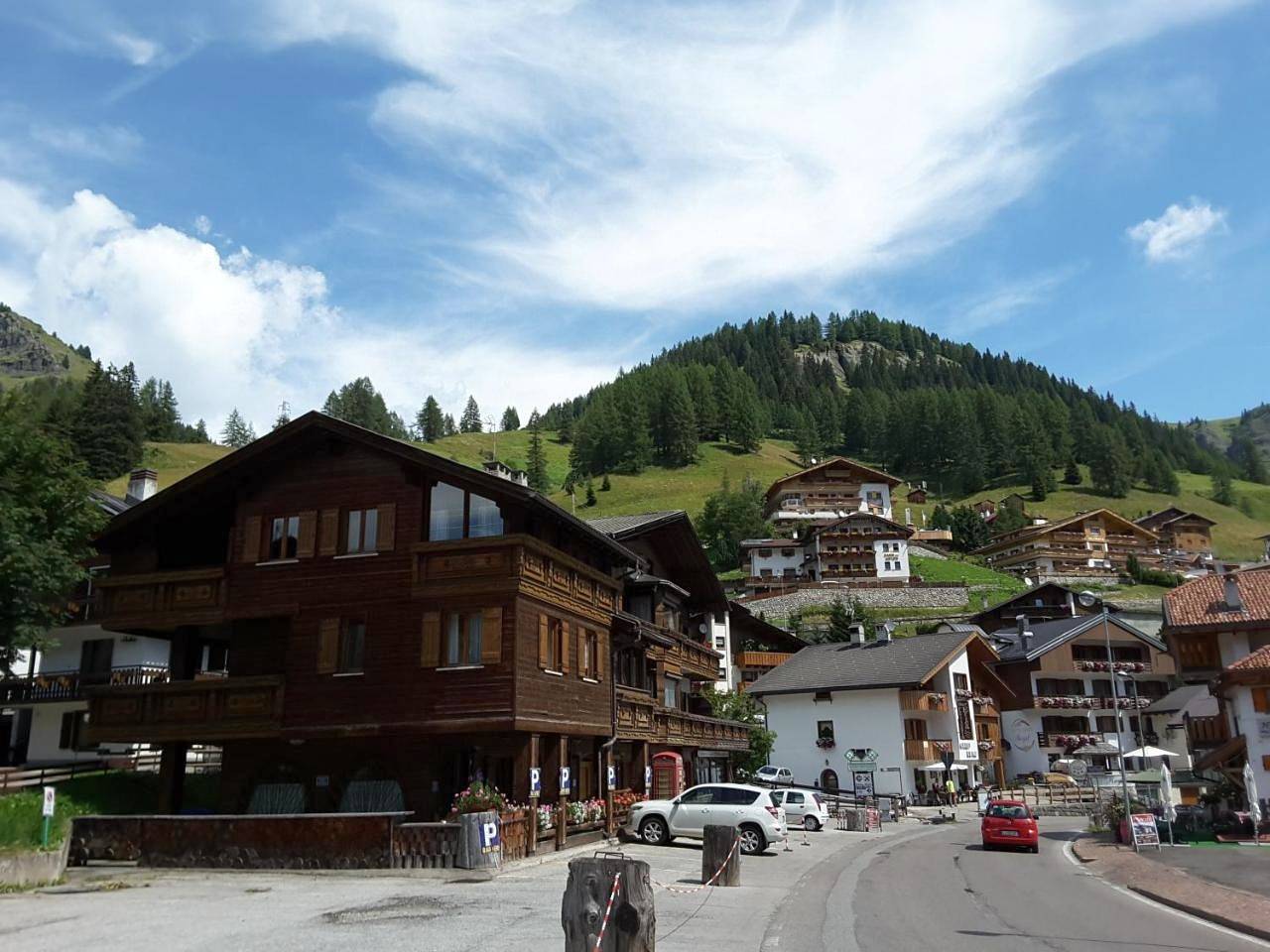 Cały apartament, Five-Bedroom Apartment in Arabba, Livinallongo del Col di Lana
