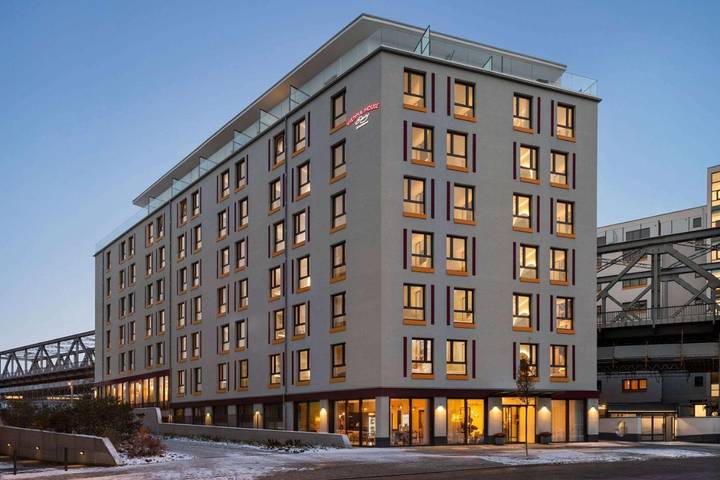 Hotel para 3 personas, con terraza - 1