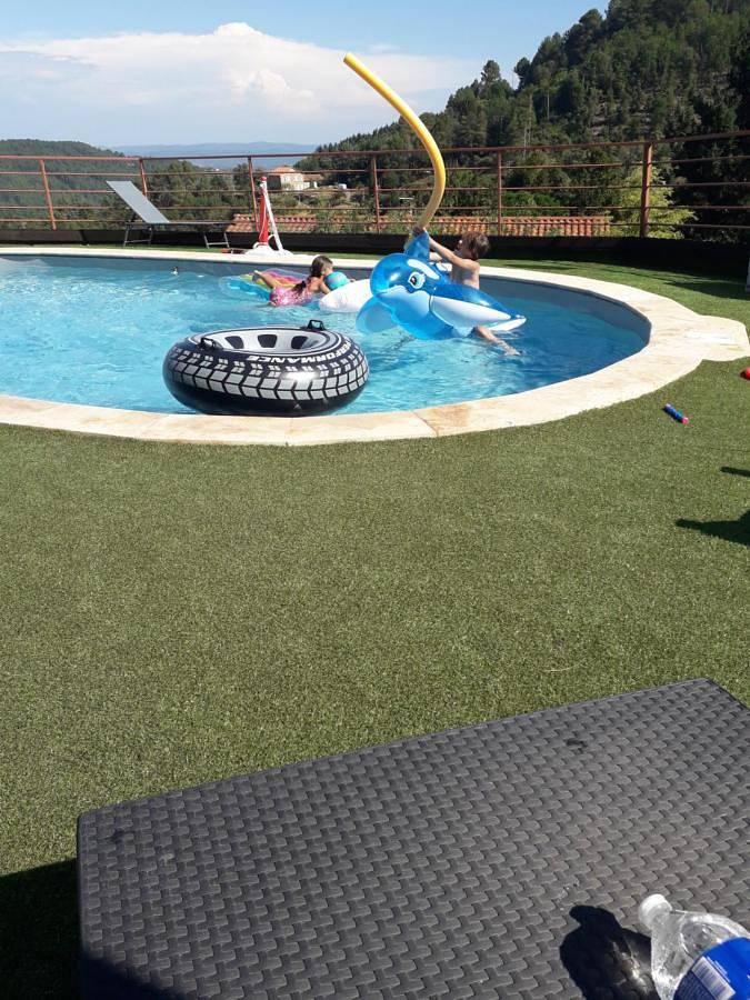 Gîte pour 2 personnes, avec jardin et terrasse ainsi que piscine et vue à Chassiers - 3